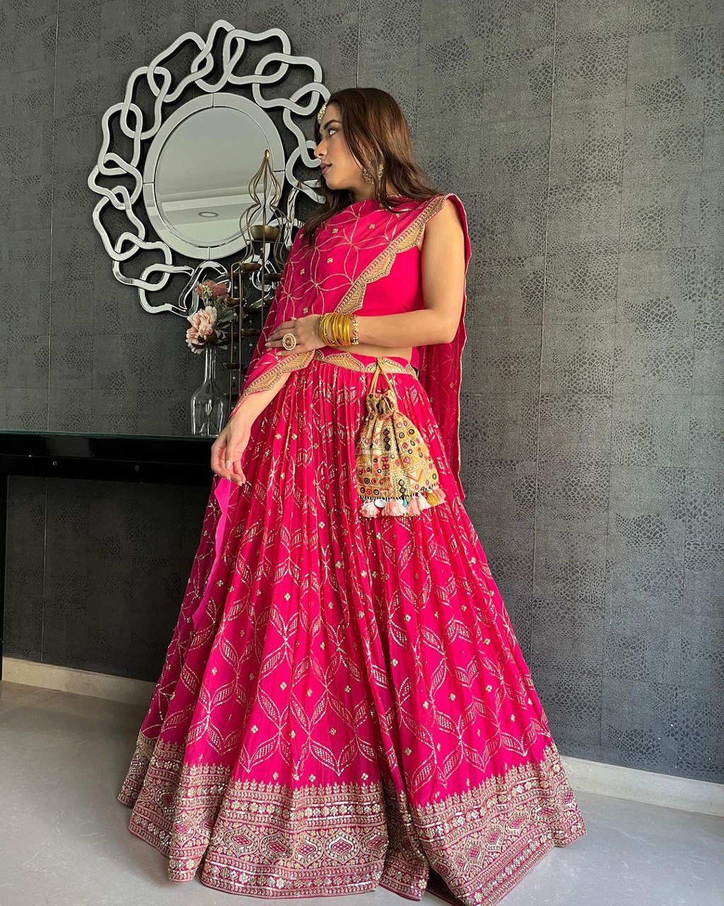 TEACHERS-TRENDS-GEORGETTE-RANI-PINK-LEHENGA