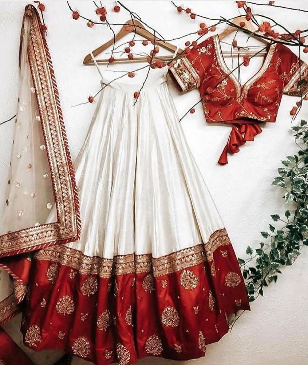 Tapeta silk hotsell chaniya choli