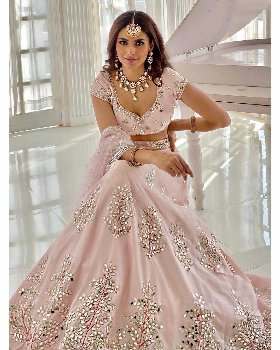 BEAUTIFUL-THREAD-EMBROIDERED-PINK-LEHENGA