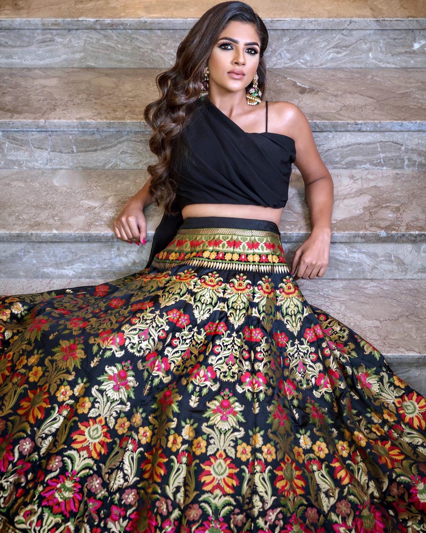 110 Banarasi dupattas ideas | indian designer outfits, designer dresses  indian, indian fashion dresses