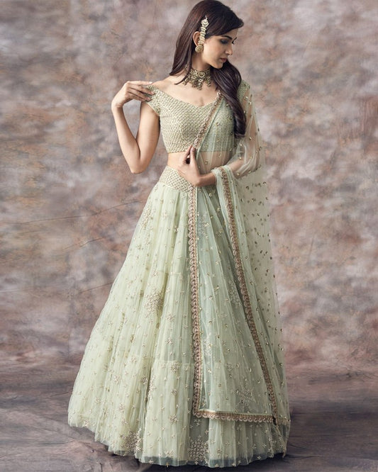 buy-reception-style- bollywood-style-green-soft-net-lehenga