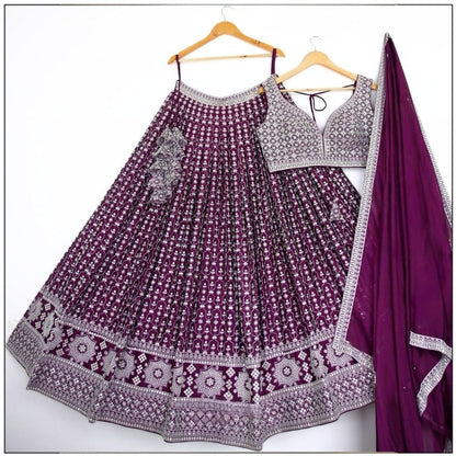 Women Designer Lehengas choli