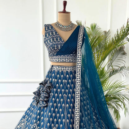 Women Designer Lehengas choli