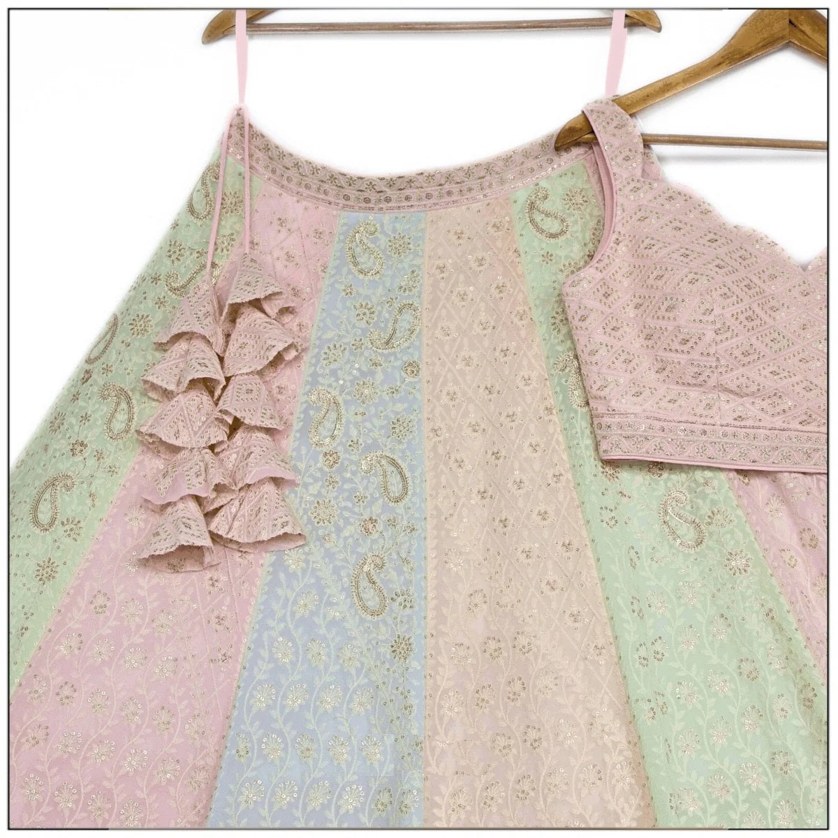 Women Designer Lehengas choli