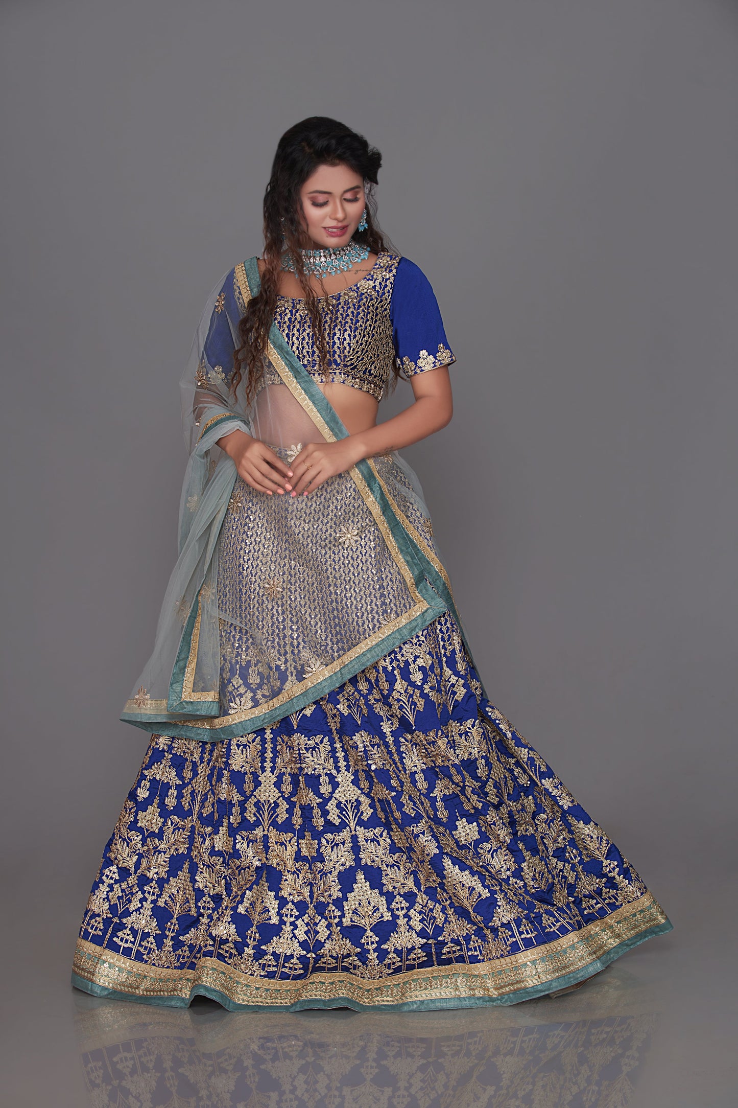 Women Designer Lehengas choli